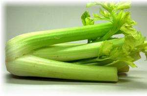 Kako pravilno jesti stabljike i korijenje celera Kako pravilno oguliti peteljku celera