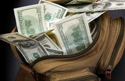 Колко пари можете да носите в чужбина?